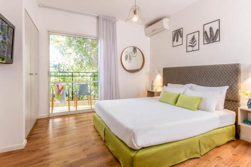 Eilon Hotel | Pet-Friendly Travel Hotel Eilon with Pool & Breakfast