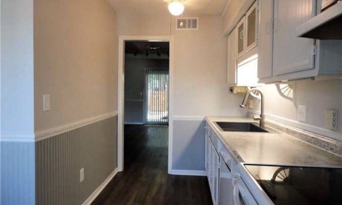 Winston - Salem Apartment | Convenient Stay Near Hospitals, Dining & Downtown Winston-Salem