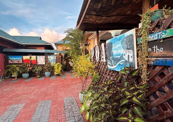 Dar es Salaam Bed & Breakfast | Comfortable Stay at Travellers Home with Family-Friendly Amenities
