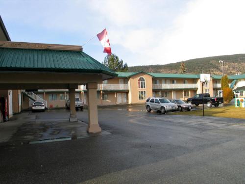 Merritt Hotel | Pet-Friendly Travelodge by Wyndham Merritt Awaits You