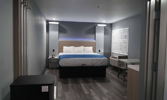 West Whittier-Los Nietos Hotel | Comfortable Stay at Travelodge by Wyndham Whittier