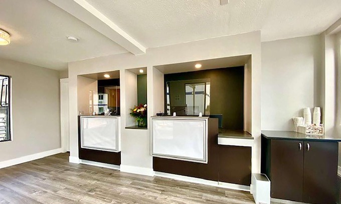 Heart of Missoula Hotel | Convenient Travelodge Inn & Suites Near Missoula University