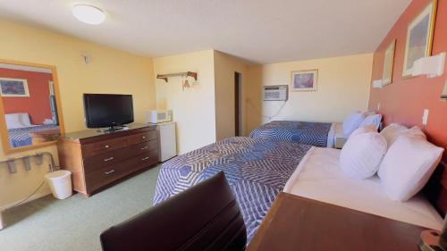 Eads Hotel | Comfortable Travelors Lodge Motel & RV Park for Your Stay