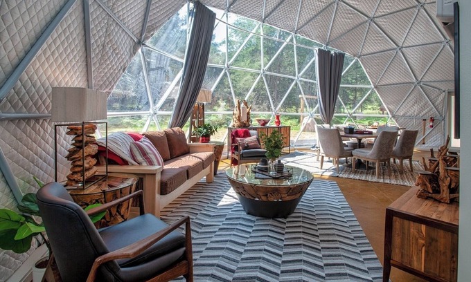 Williamsburg Apartment | Discover Tranquility at Traverse City's Premier Retreat