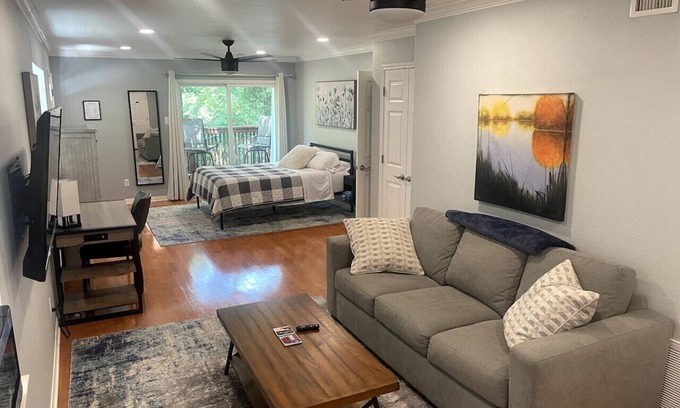 Travis Heights Condo | Travis Heights Oasis!