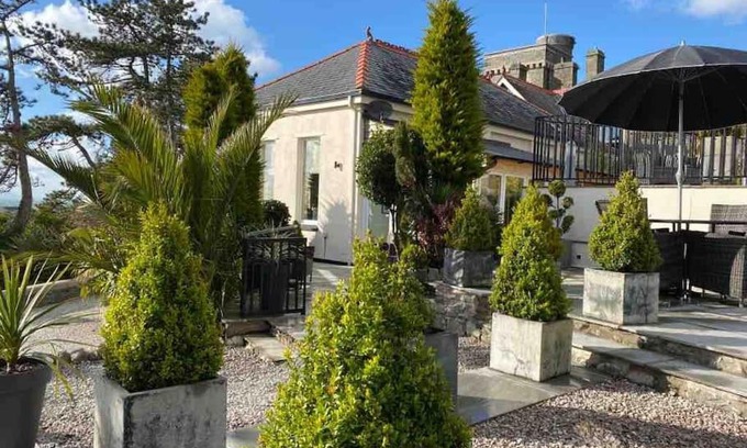 Barmouth House | Unforgettable Stay at Tre Mynach Barmouth with Ocean Views