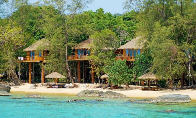 Koh Rong House | Cozy Tree House Bungalows with Ocean Views and Private Beach