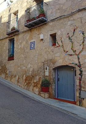 Cervera del Maestrat Apartment | Tree house