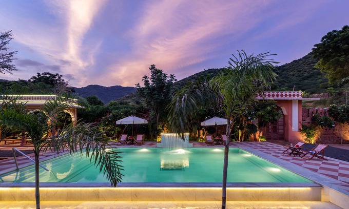 Udaipurwati Hotel | Enjoy Family-Friendly Stays at Tree of Life Inderpura Resort