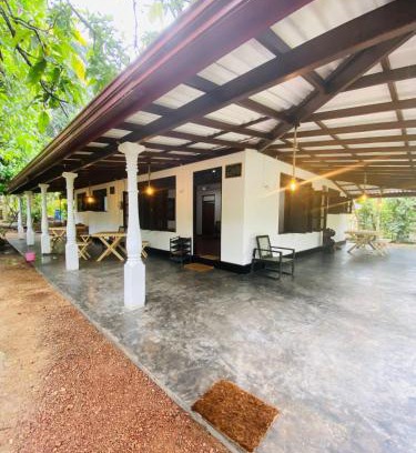 Ahangama House | Tree Shadows Villa
