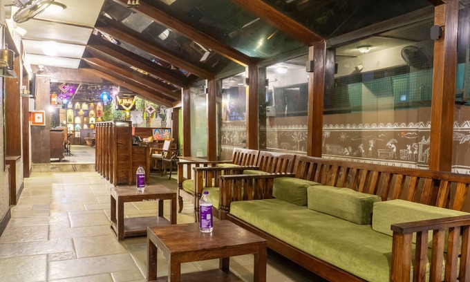 Aundh Hotel | Cozy Treebo Bhairavee Hotel in Baner with Free Breakfast