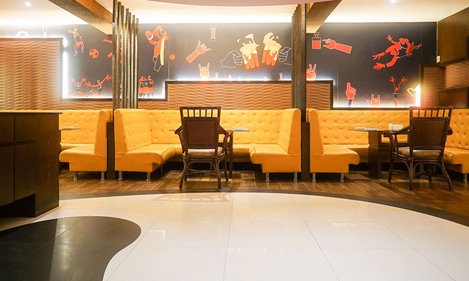 Akurdi Hotel | Budget-Friendly Stay at Treebo Brahma Regency with Dining