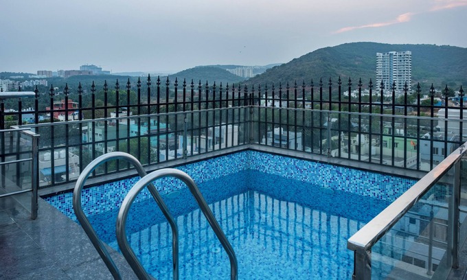 Rushikonda Hotel | Discover Treebo Trend Sea Breeze - Ideal for Family Getaways