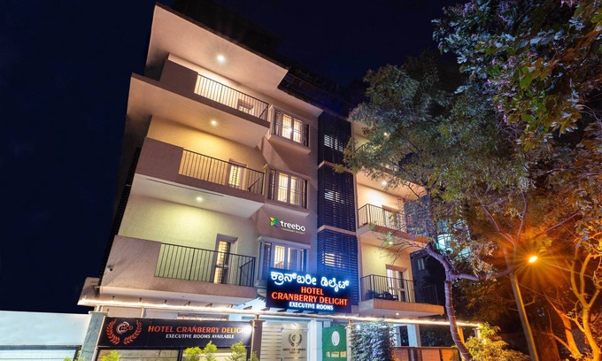 HBR Layout Hotel | Discover Family-Friendly Comfort at Hotel Cranberry Delight