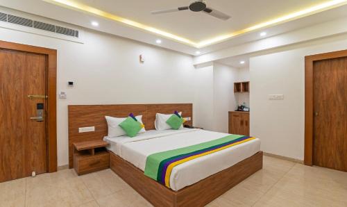 Jayanagar Hotel | Comfortable Treebo Global Stay in Jayanagar with Breakfast