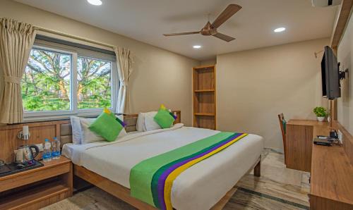Jamshedpur Hotel | Family-Friendly Retreat at Treebo Gyani's with Dining Options