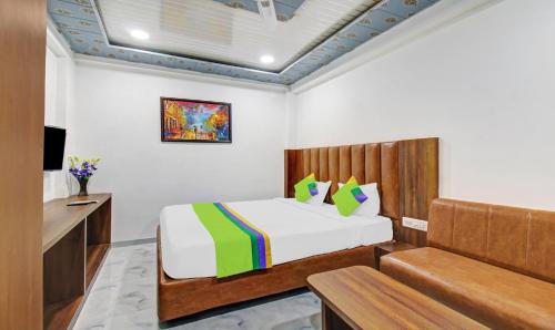 Nagpur Hotel | Convenient Stay at Treebo Hotel Rk Inn, Near Railway Station