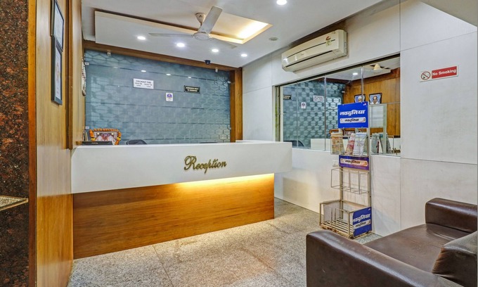 Maharana Pratap Nagar Hotel | Discover Treebo Mohit Regency: Family-Friendly Retreat