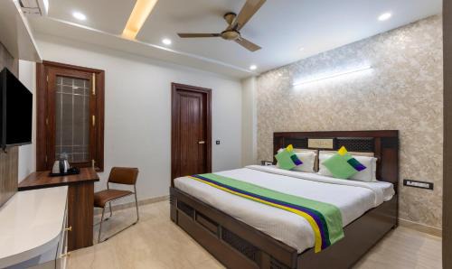 Rohini Hotel | Discover Treebo MVM Residency: Family-Friendly Comfort