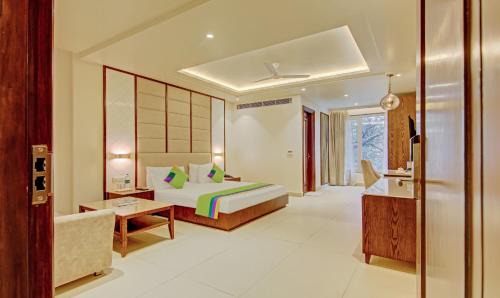 Patel Nagar Hotel | Relax Inn Patel Nagar: 4-Star Stay with Family-Friendly Amenities