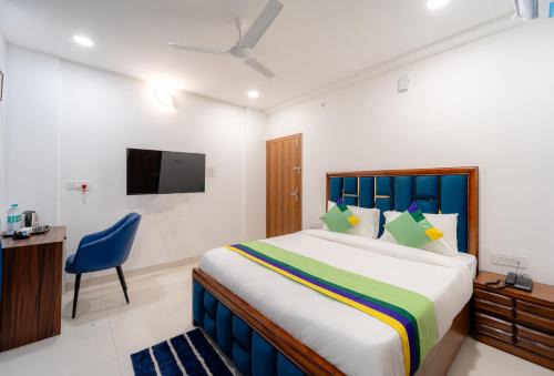 Indore Hotel | Family-Friendly Treebo Pure Earth Stay in Vijay Nagar