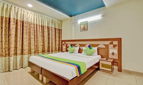 Nagavara Hotel | Family-Friendly Retreat at Treebo Raj Elegance Nagavara