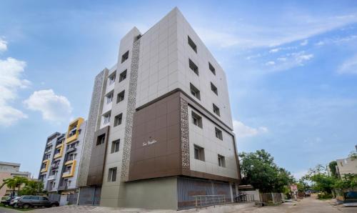 Kakinada Hotel | Stunning Treebo Sea Heights: Family-Friendly & Accessible