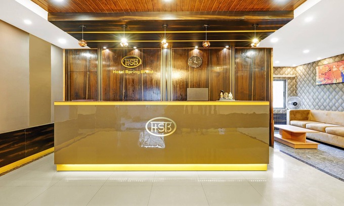 Paltan Bazaar Hotel | Treebo Spring Brook: Budget-Friendly Stay with Family Amenities