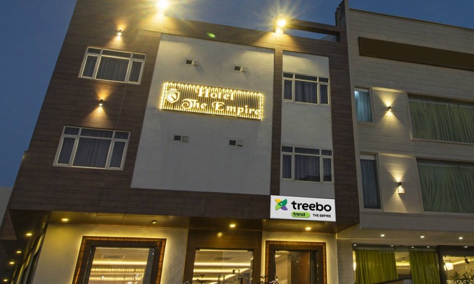 Agra Hotel | Convenient Stay at Treebo The Empire Near Taj Mahal