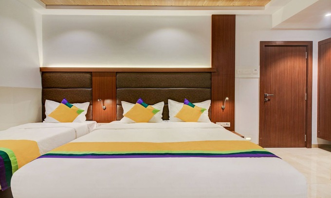 Navi Mumbai Hotel | Comfortable Stay at Treebo Trip Aarush Inn with Breakfast