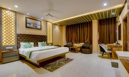 Ranchi Hotel | Relax at Treebo Winsome Banquet and Resort with Pool Access