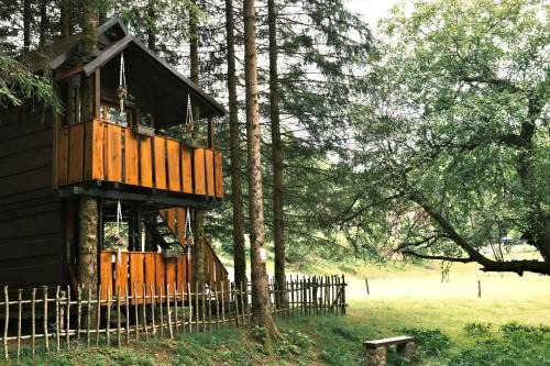 Sarsoni Other | Idyllic Treehouse KUPARI in Risnjak National Park