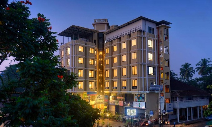 Panaji Hotel | Eco-Friendly Family Retreat at TreeHouse Neptune Inn