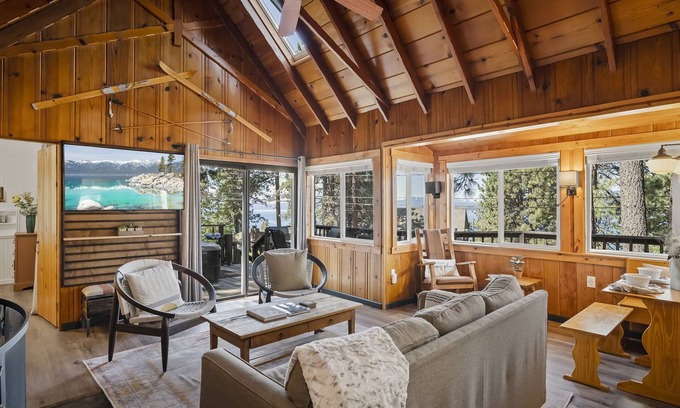 Brockway House | Cozy Treehouse Tahoe Cabin with Private Hot Tub & Spa