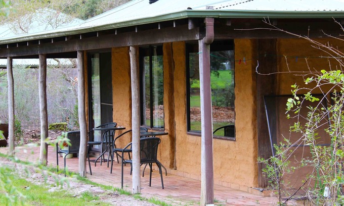 Channybearup Cabin | Experience Treenbrook Cottages: Guest Rated 9.2/10, Family-Friendly