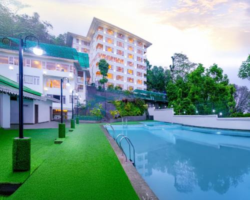 Gangtok Hotel | Relax at Treenz Hotel: 4-Star Comfort with Pool Access
