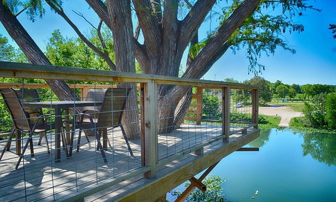Center Point Cabin | Serene Treetop River Cabins with Spa & Family-Friendly Amenities