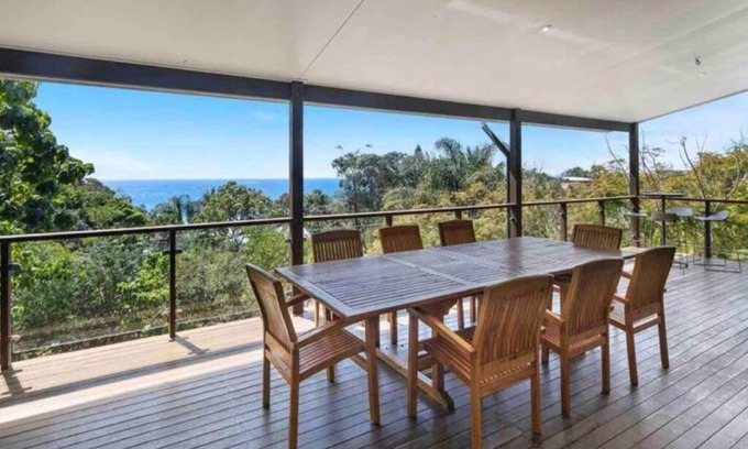 Point Lookout House | Ocean View Retreat at Treetops on Tramican - Sleeps 10