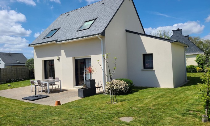 Tregunc House | Cozy Trégunc Retreat Steps from the Beach with Pool & Spa