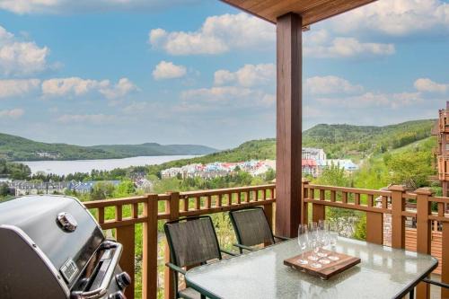 Mont-Tremblant Apartment | Altitude 170-5: Breathtaking Views & Prime Location