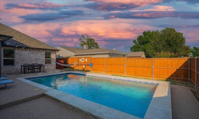 Rowlett House | Modern Home Retreat with Private Pool - Guest Rated 9.8