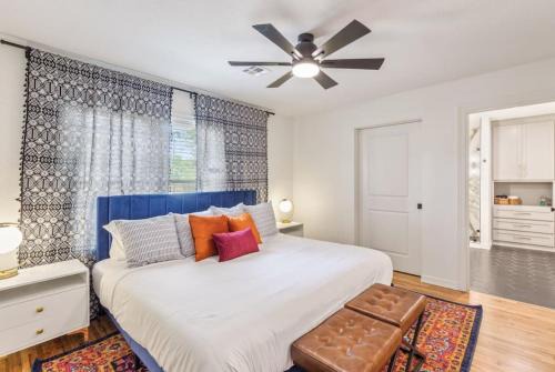 Turner Park House | Trendy In Tulsa: Pet & Child Friendly Comfort Awaits