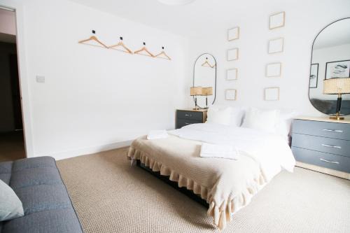 Pentre House | Discover Treorchy Terrace: Pet-Friendly Family Retreat