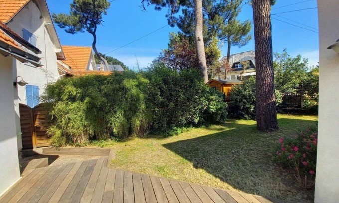 La Baule-Escoublac Villa | Idyllic Tres Belle Villa Bauloise Near Beach & City Center