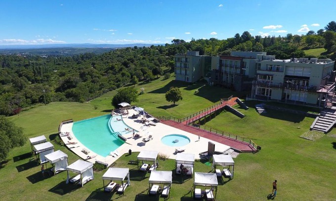 Huerta Grande Hotel | Experience Tres Pircas Hotel & Spa with Pool and Hot Tub