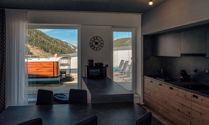 Demanovska Dolina Apartment | Discover Tranquility at Tri Sestry with Spa & Family Amenities