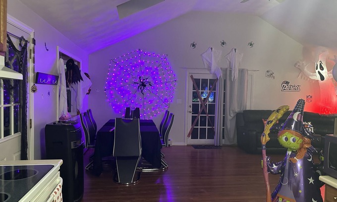 Salem House | Enchanting Trick or Treat Guest Suite for Family Fun