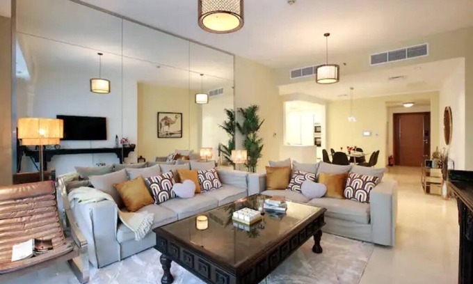 Dubai Marina Condo | Top-Rated Trident Grand Residence: Marina & Sea View Retreat