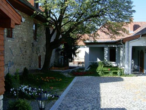 Tallya House | Trifecta Udvarház: 4-Star Hotel with Oceanfront Views