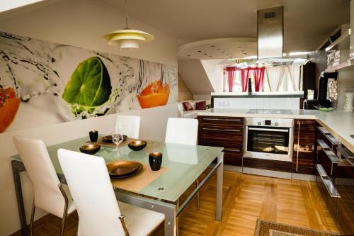 Zasip Apartment | Scenic Triglav Sunset Apartment with Oceanfront Views